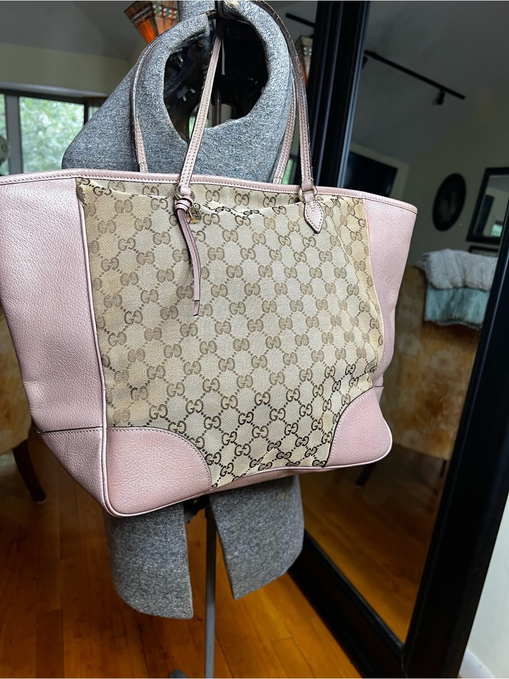Gucci Bree GG Canvas Leather Tote Bag Pink/Taupe Authentic Made in Italy 323671